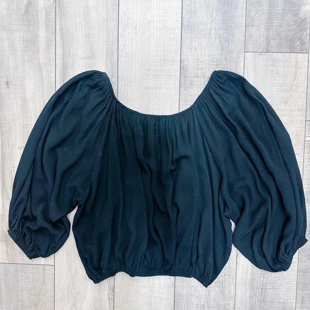 Black off shoulder balloon sleeve top